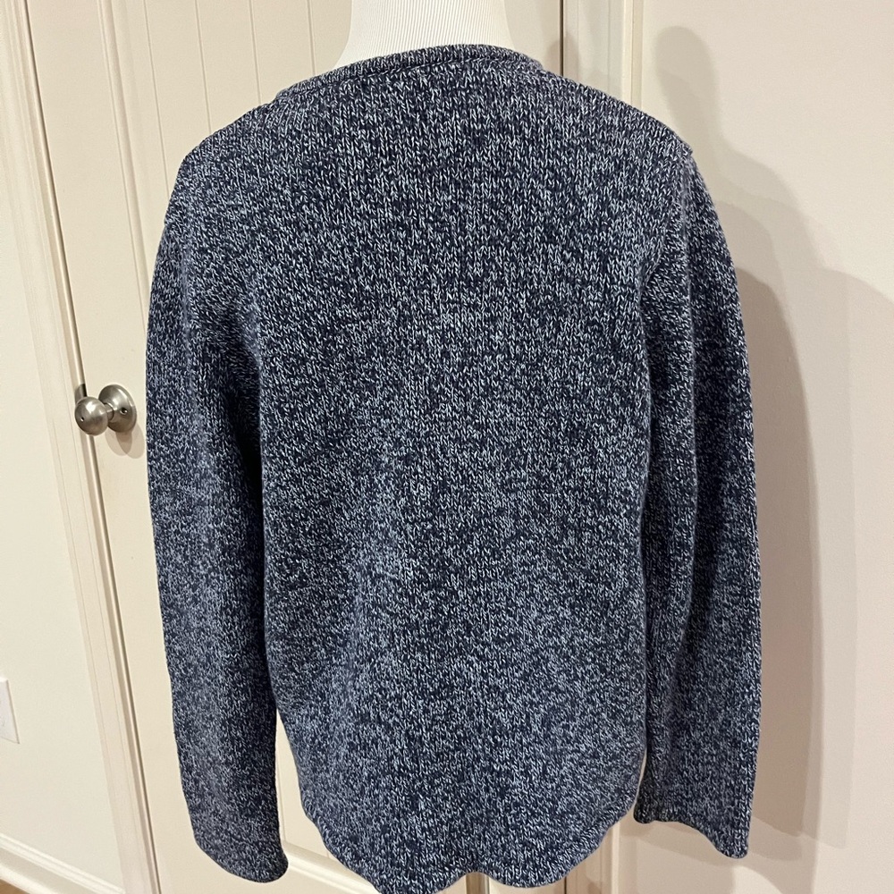 L.L. Bean Navy and White Knit Sweater - Picture 3 of 4